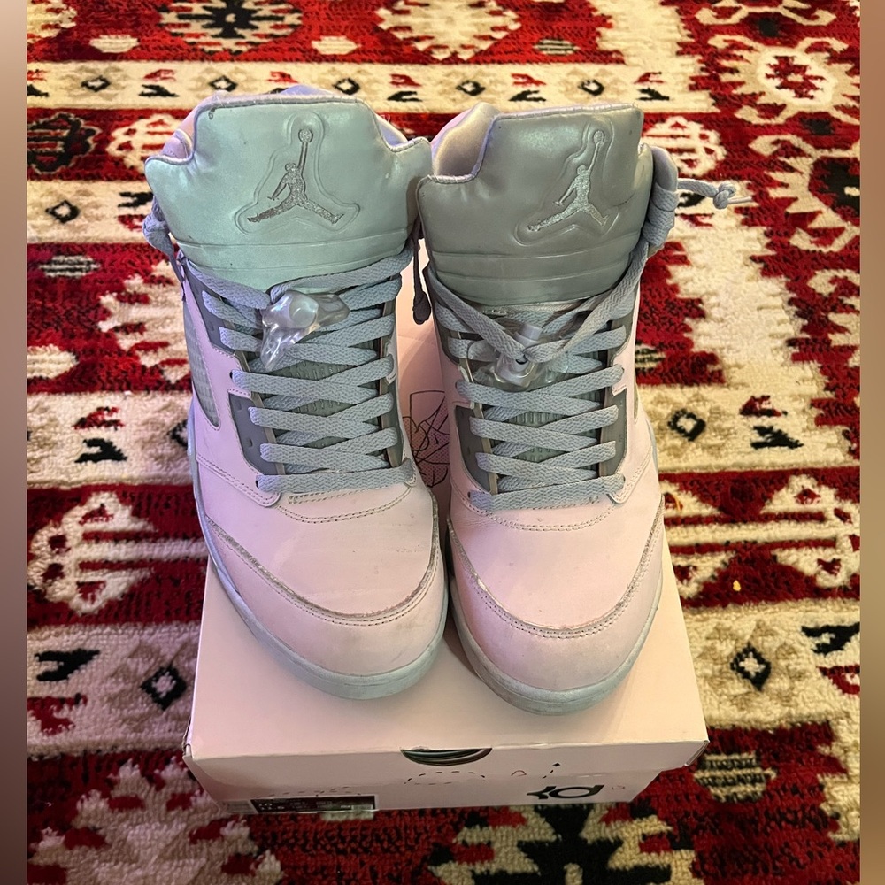 Jordan 5 Easters